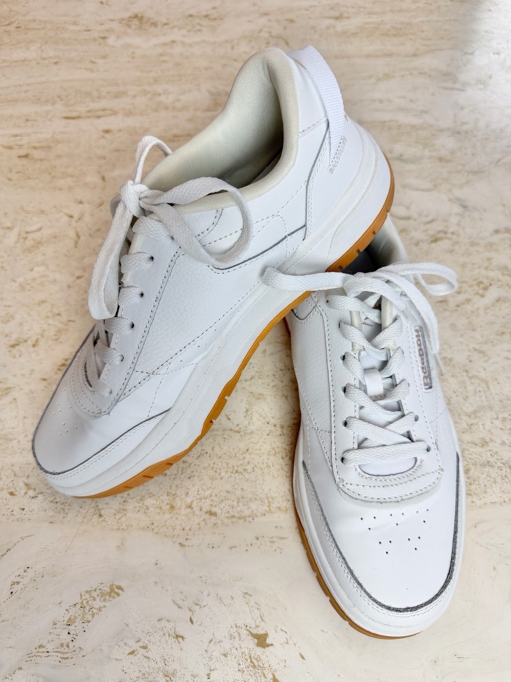 Reebok Tech G Geo White Gold Gum Leather Sneakers Women’s 8.5 Retro Court Style